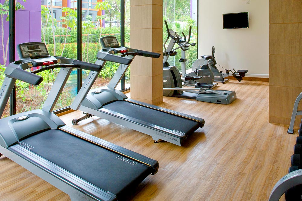 โรงแรมฮอลิเดย์ อินน์ เอ็กซ์เพรส ภูเก็ต ป่าตอง บีช เซ็นทรัล (Holiday Inn Express Phuket Patong Beach Central)