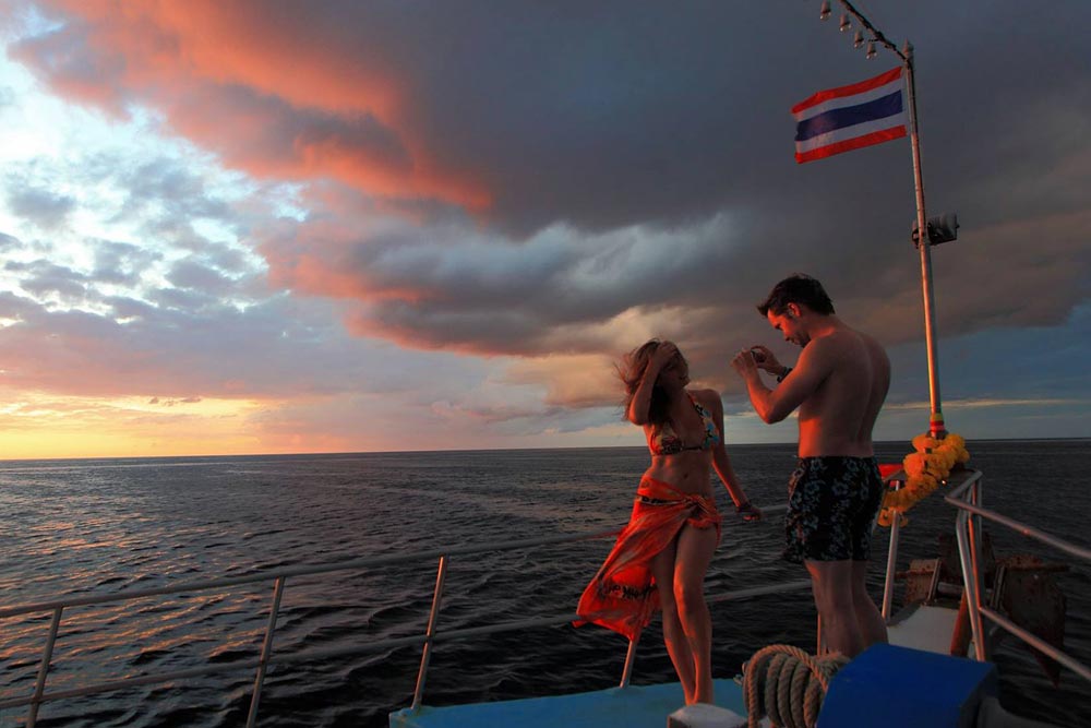 แพ็คเกจ หมู่เกาะสิมิลัน 3 วัน 2 คืน