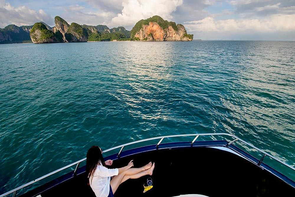 ล่องเรือหรู Livelife ดูพระอาทิตย์ตกที่กระบี่