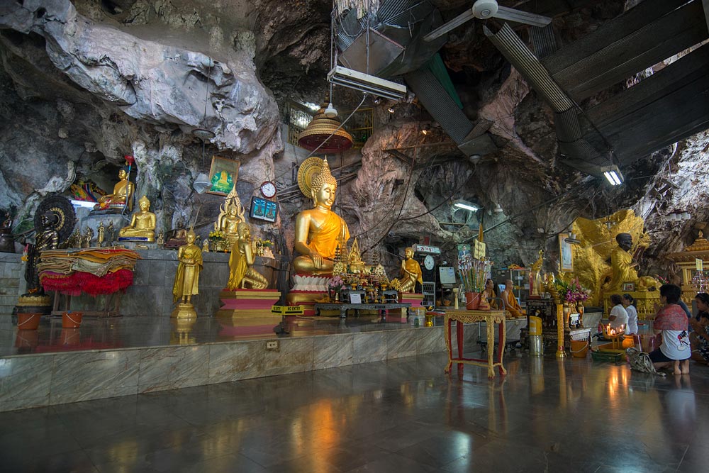 ทัวร์น้ำตกร้อน สระมรกต วัดถ้ำเสือ