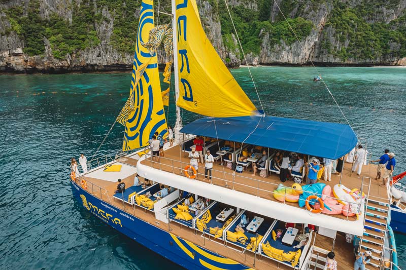 ทัวร์ล่องเรือยอร์ชกระบี่ Meka Catamaran