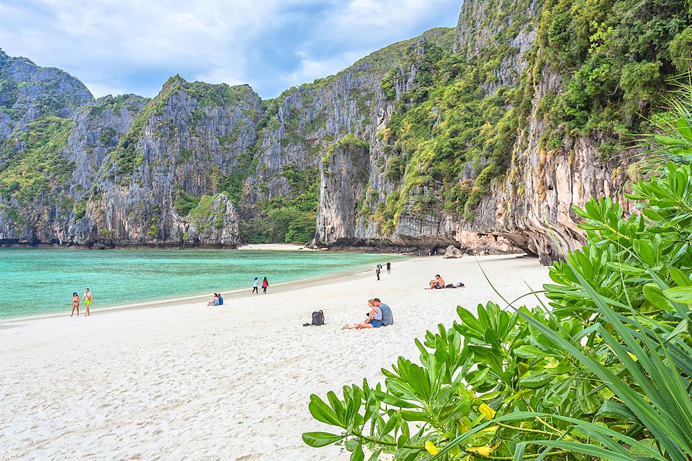 ทัวร์เกาะพีพี อ่าวมาหยา เกาะไข่ โดยเรือเร็วสปีดโบ๊ท