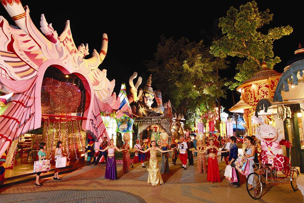 โชว์ภูเก็ตแฟนตาซี