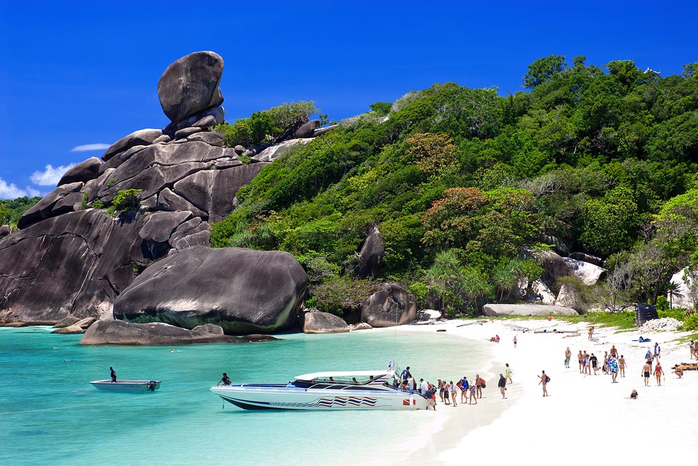 ทัวร์หมู่เกาะสิมิลันโดยเรือเร็วสปีดโบ๊ทกับ Love Andaman หรือ Seastar