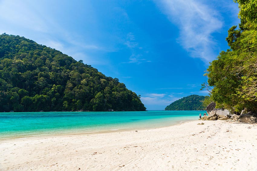 ทัวร์หมู่เกาะสุรินทร์ โดยเรือเร็วสปีดโบ๊ทกับ Love Andaman หรือ Seastar Andaman