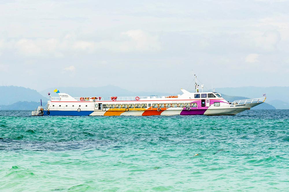 ทัวร์เกาะพีพี+เกาะไข่ อ่าวมาหยา โดยเรือใหญ่