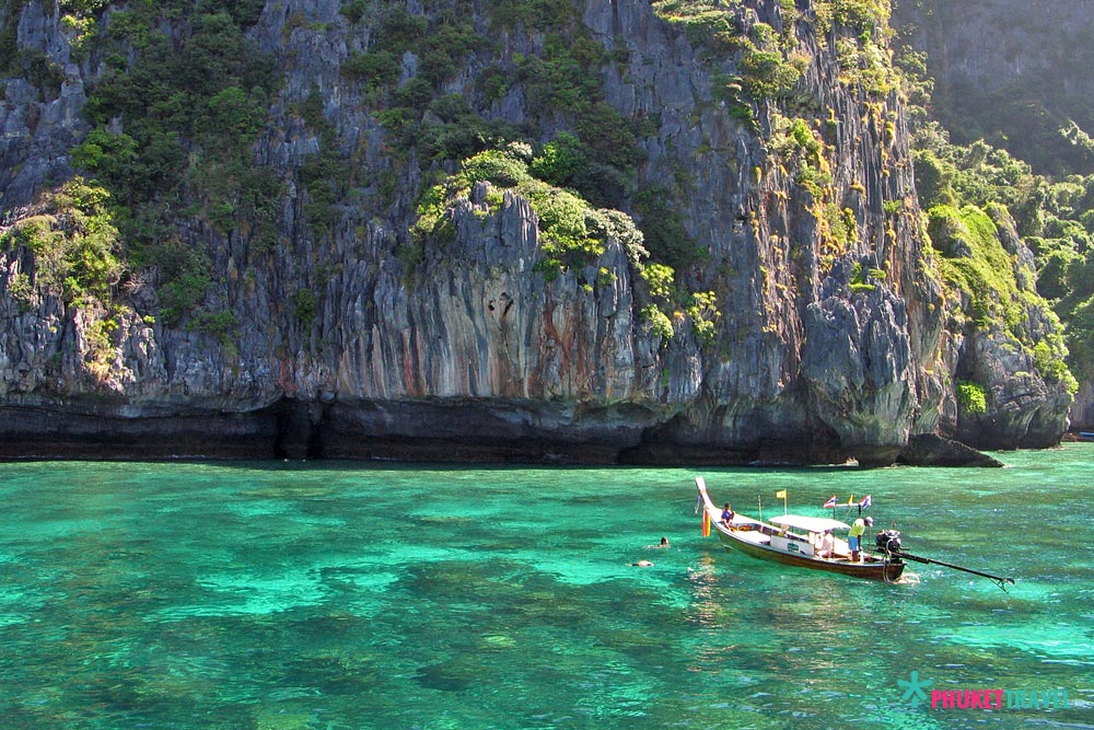 ทัวร์เกาะพีพี โดยเรือใหญ่ (เฟอร์รี่)