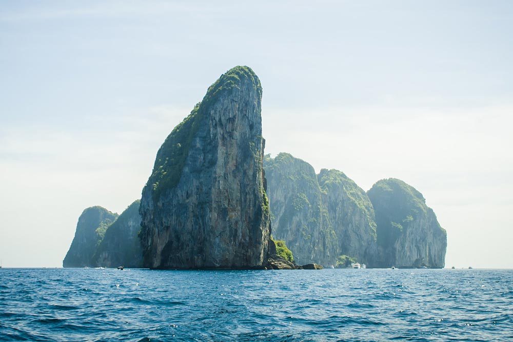 ทัวร์เกาะพีพี โดยเรือใหญ่ (เฟอร์รี่)