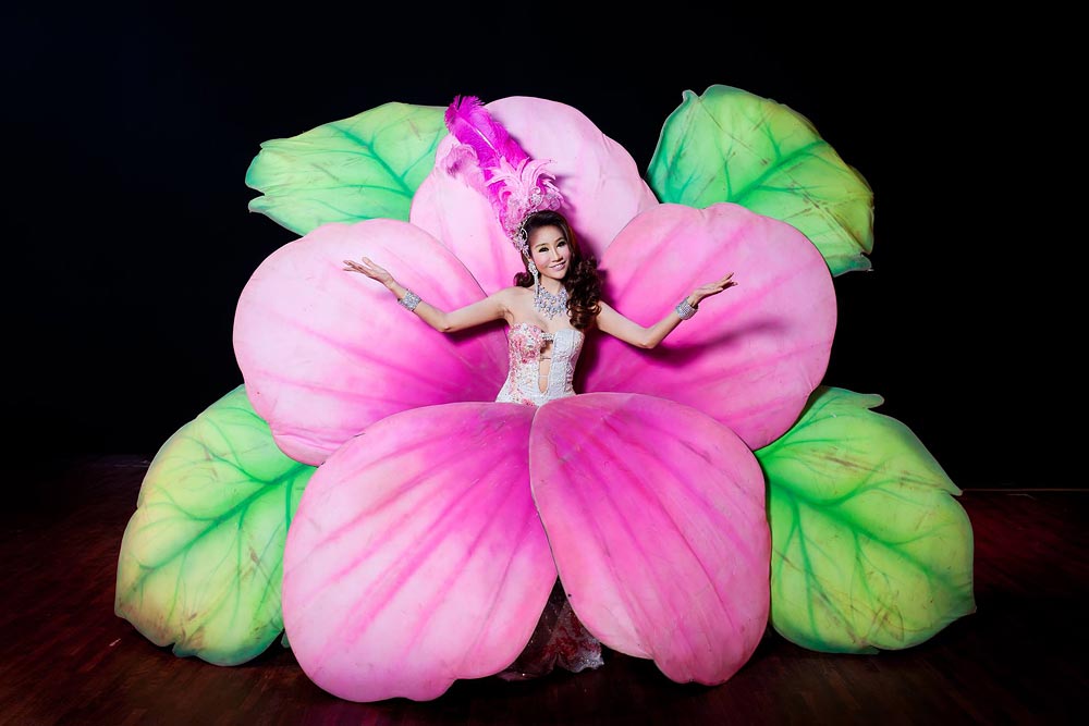 โชว์ภูเก็ต ไซม่อน คาบาเรต์