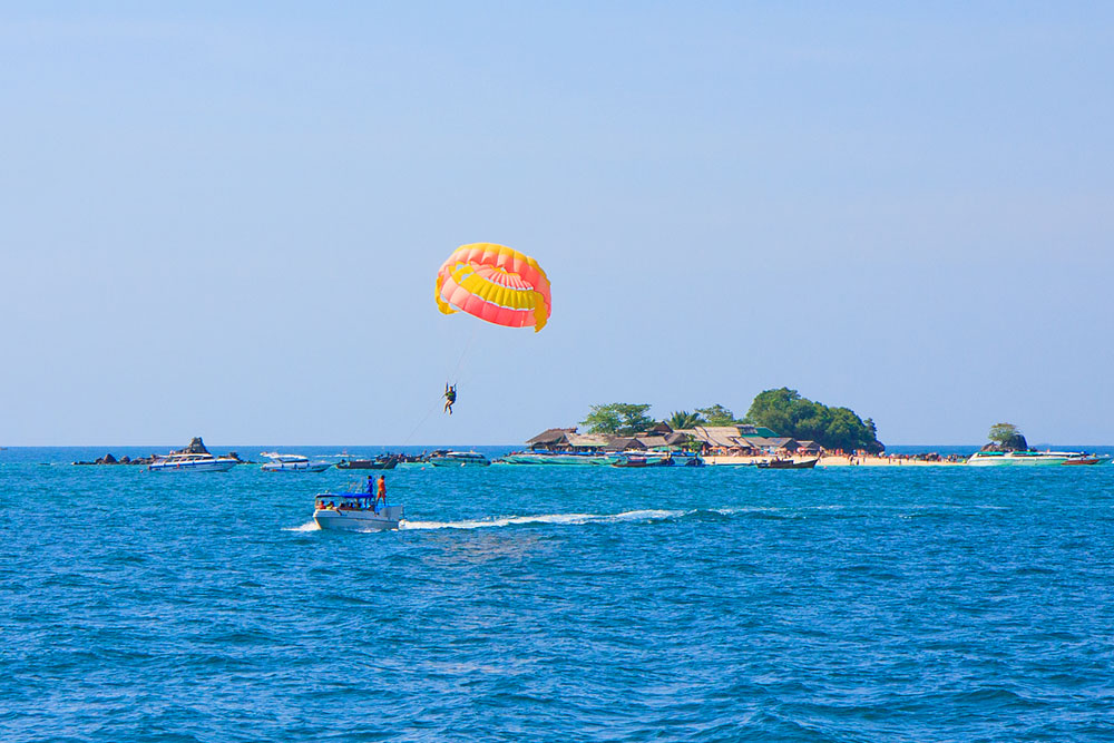 ทัวร์อ่าวพังงา เกาะตะปูโดยเรือเร็วสปีดโบ๊ท