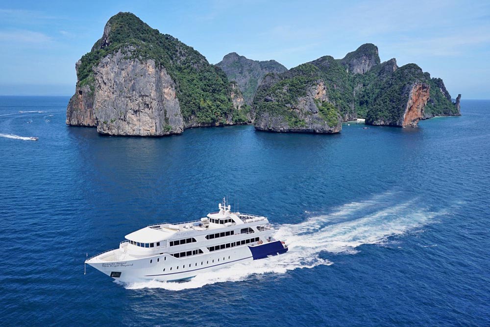 ทัวร์เกาะพีพีเรือใหญ่ ซีแองเจิ้ล บียอนด์ Sea Angel Beyond Cruise